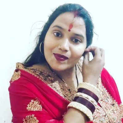 Neha Singh Thakur (संस्कारी)'s profile picture