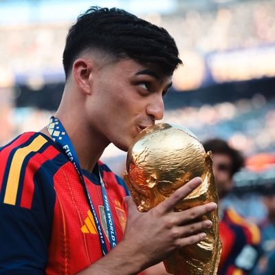 اسی کاتالان's profile picture