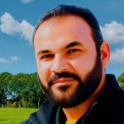 EzatGhafoori36's profile picture