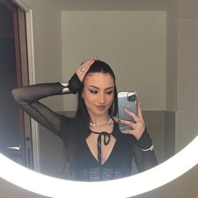 camille_lv5's profile picture