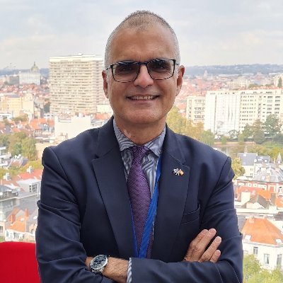 Sebastián Puig ⚓'s profile picture