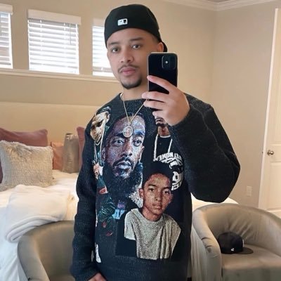 DeuceThomas's profile picture