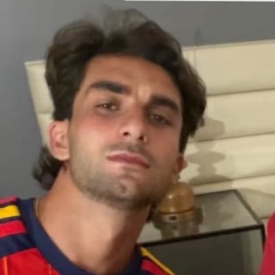 luvferrii7's profile picture