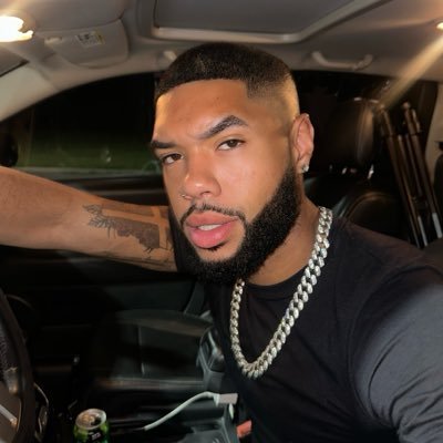 deontayaestheti's profile picture