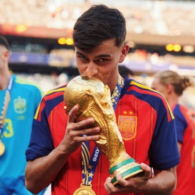 Pedri's profile picture