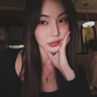 naya 🪐's profile picture