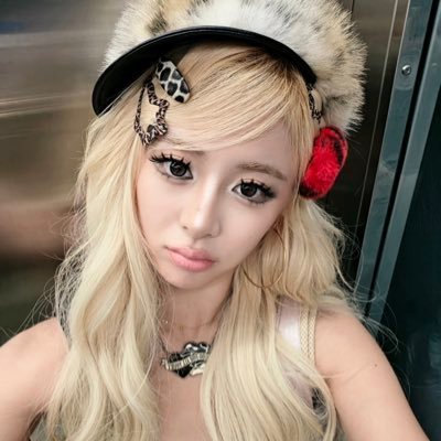 yvane's profile picture