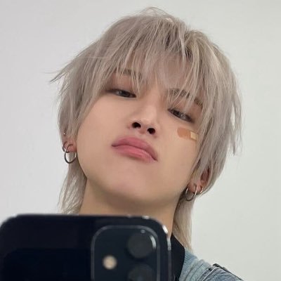 saf ᶻ 𝗓 𐰁 .ᐟ 🍮's profile picture