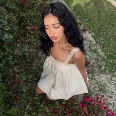 emi's profile picture