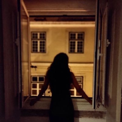 e_q_77's profile picture
