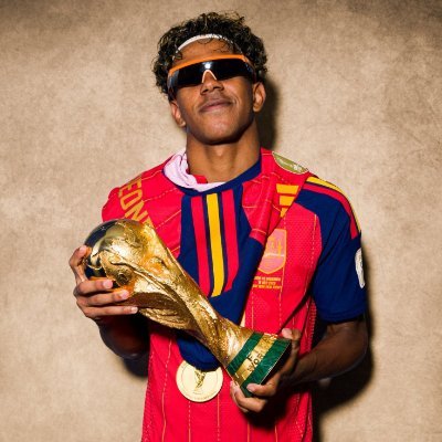 R's profile picture
