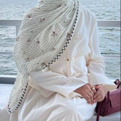 nazenindenn's profile picture