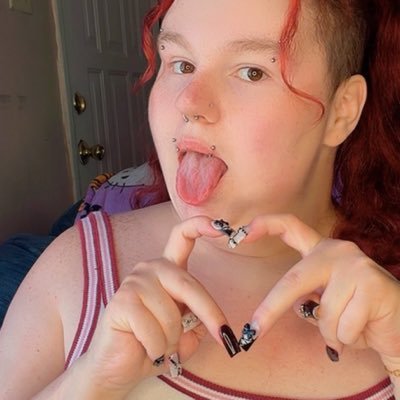 Poppytartsz's profile picture