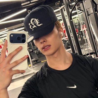 nexzology's profile picture