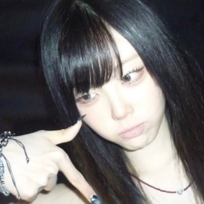 strawberry flavoured's profile picture