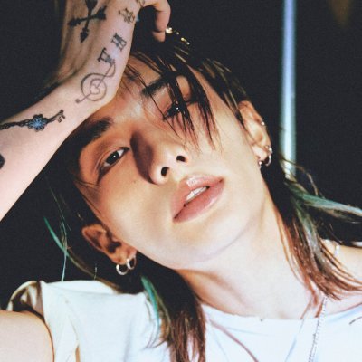 ari 🌙's profile picture