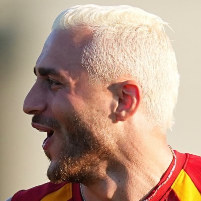 bornwithgala's profile picture