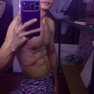 i 'aⓂ️ ๔ᵃ _𝓆ᑌⒶ丅𝓡⭕️'s profile picture