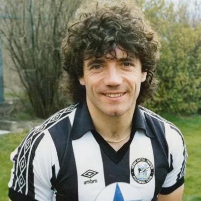 Bobby Helmet's profile picture