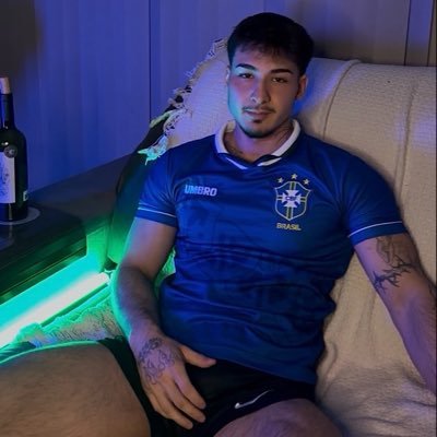 EuXandii's profile picture
