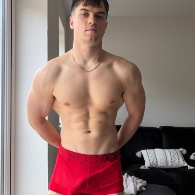 Lewis Moore's profile picture