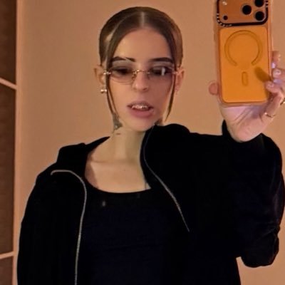 it’s ej 🇻🇪🇨🇺 is seeing omarmiko !!'s profile picture