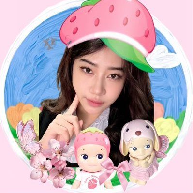 urmaterialwife's profile picture