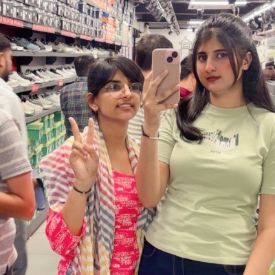 Seema Kaushik 🥰's profile picture