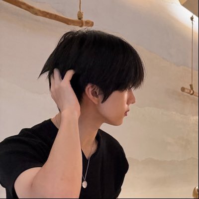 🐤𝐏𝐥𝐮𝐢𝐞🫑🌰 #uprml's profile picture