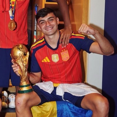 m 🏆's profile picture
