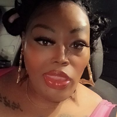 unapologetically me-kandii's profile picture