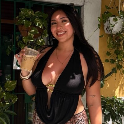 elena 🐆's profile picture