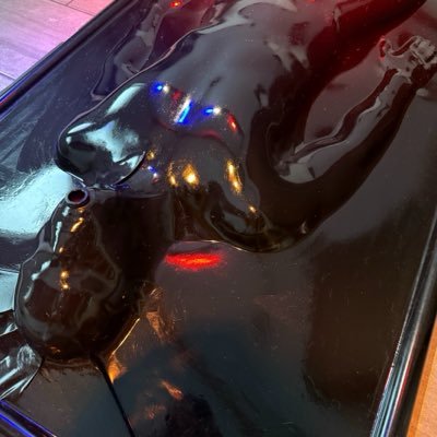 crimson_bound's profile picture