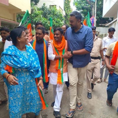 IGuruPrakash's profile picture