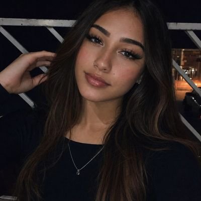 aywpx99665981's profile picture