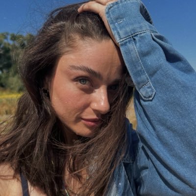 𝚢𝚊𝚛𝚎𝚗's profile picture