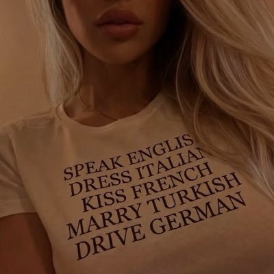 ezgi 𑣿's profile picture