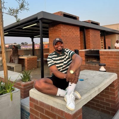 Sunday🌗's profile picture