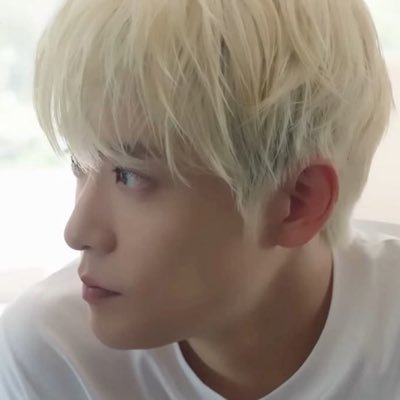 ju 𐙚's profile picture