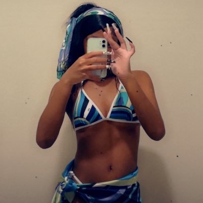 𝐒𝐚𝐫𝐫𝐲𝐚𝐡 𝐌𝐢𝐧𝐚𝐣 ❀࿐'s profile picture