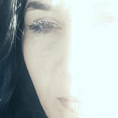 Yasemin's profile picture