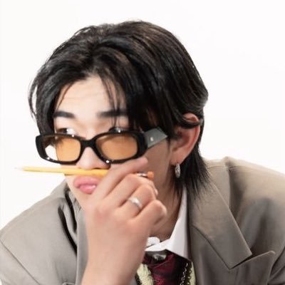 PEACHRI0TS's profile picture