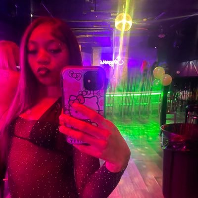 FunsizedFreakkk's profile picture