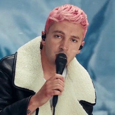 hotyclancy's profile picture