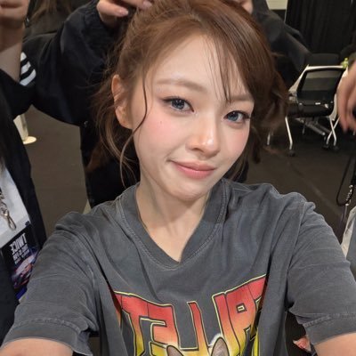 لٓ's profile picture