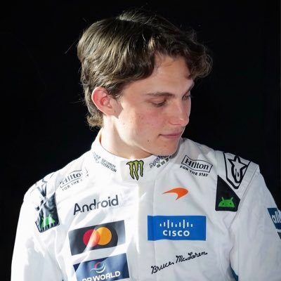 OscChaOops's profile picture