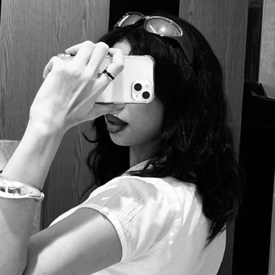 Ἑκάτη's profile picture
