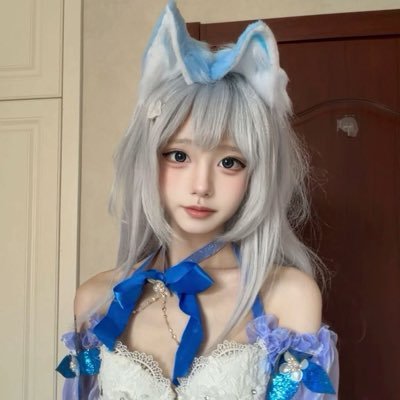 CHOU's profile picture
