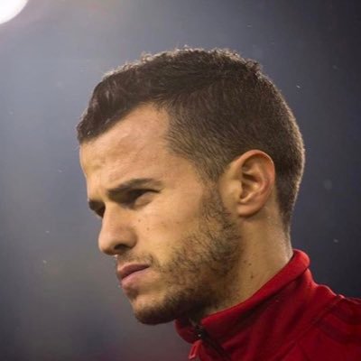 عز's profile picture