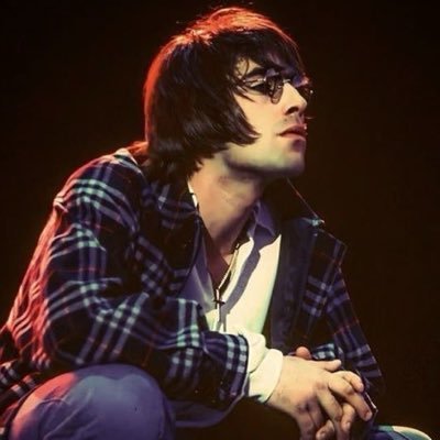 listenup28_'s profile picture